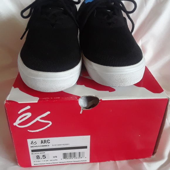 es Skate Shoe  'Arc" size 8.5 - Picture 3 of 3